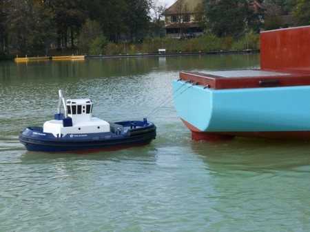 Cerro Aquamaster Tug