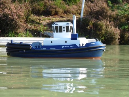 Cerro Aquamaster Tug